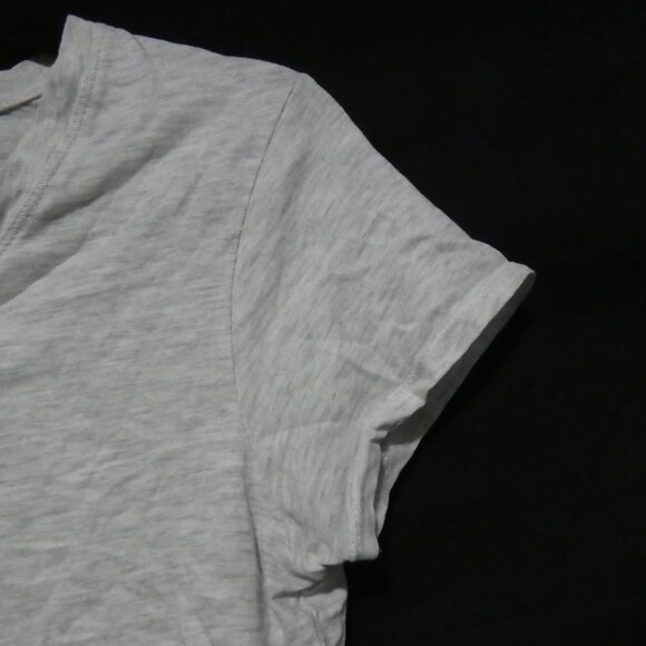 MY STYLE | medium | Grey V-Neck Short Sleeve Tee - T-Shirt - Picture 5 of 12